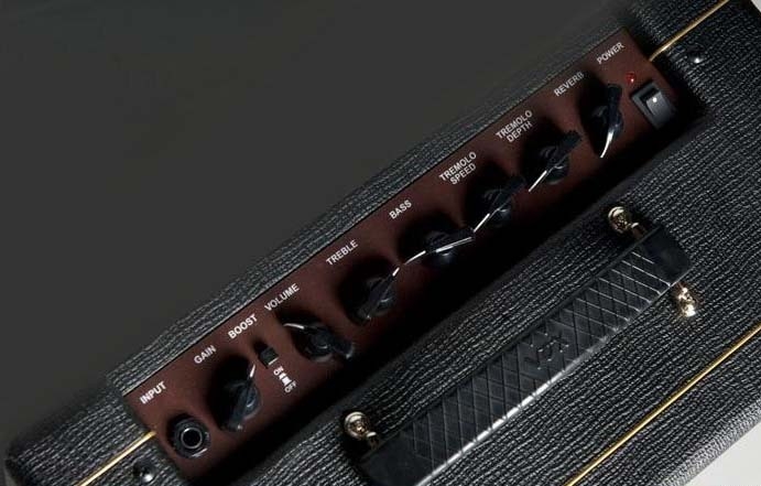 Pojačalo za gitaru Vox Pathfinder 15R C