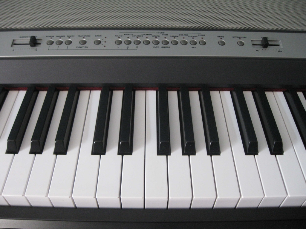 Električni klavir Korg SP-250