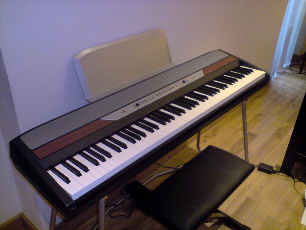 Električni klavir Korg SP-250
