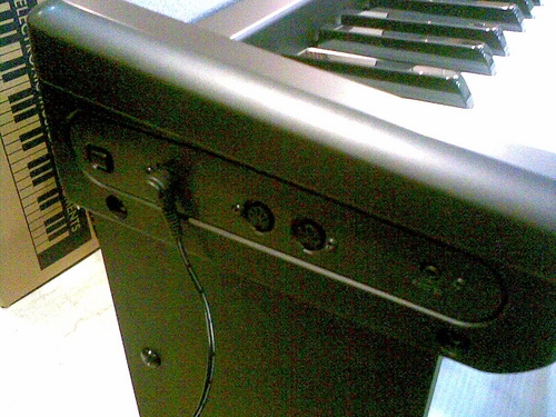 Električni klavir Casio CDP-100 discontinued!