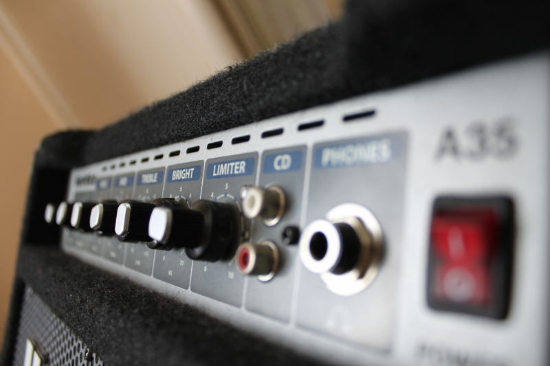 Bas pojačalo HARTKE A35